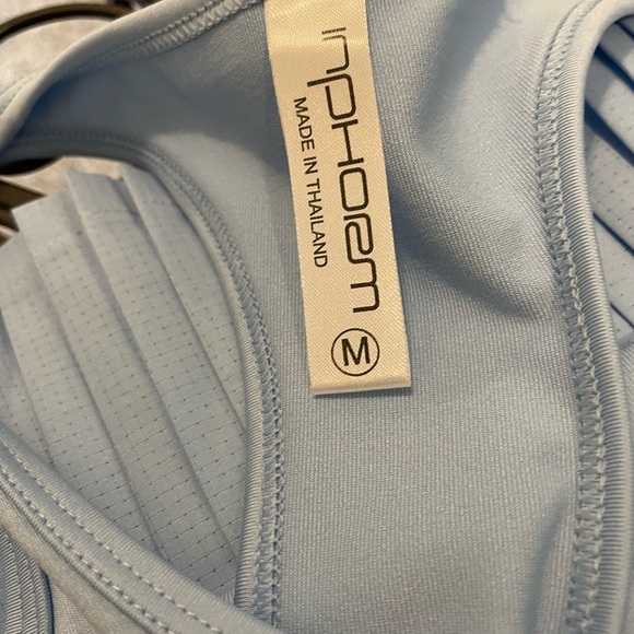 Inphorm Woman’s Athletic dress in size M in gently used condition - Picture 8 of 8